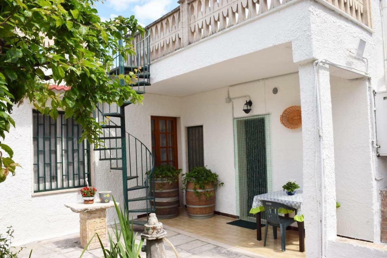 Tonia'S Mansion Villa Bari Kültér fotó
